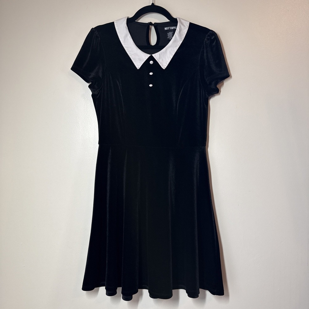 Hot Topic Black Velvet Dress Womens Size L Wednesday Adams Peter Pan Collar